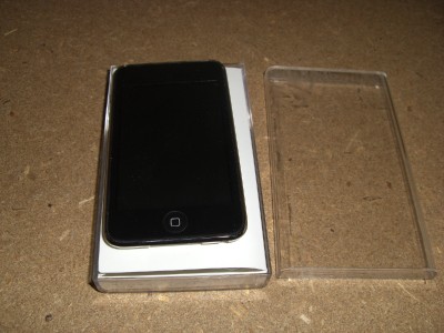 Apple Ipod Touch 8gb Wi-fi 3rd Generation Black Mp3