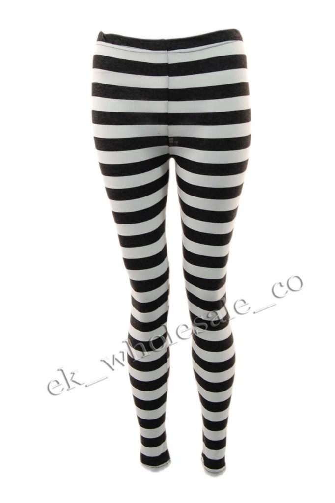 horizontal black and white striped leggings