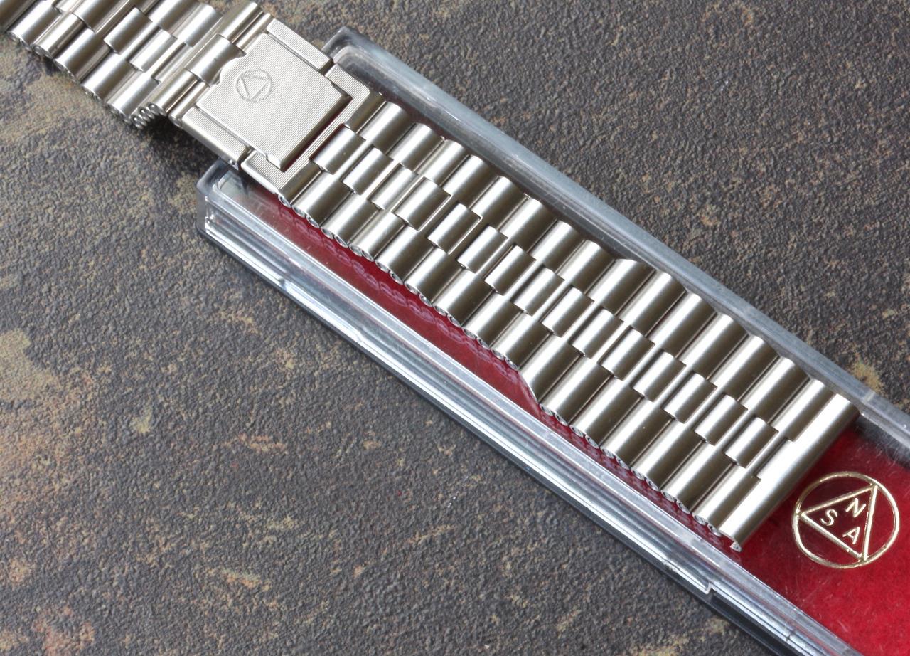 Vintage Heuer Monaco Silverstone NSA bracelet 2 smooth polished links 22 sold 