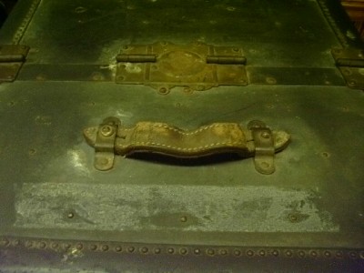 Wardrobe Trunk on Antique Hartmann Cushioned Top Wardrobe Trunk Ebay