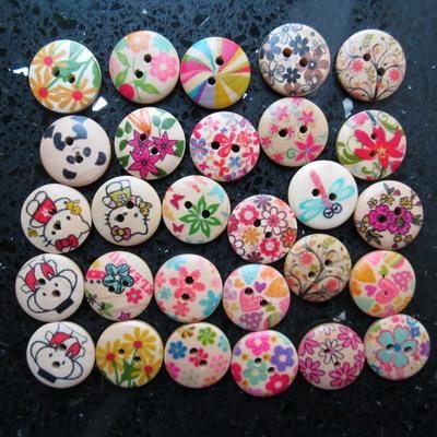 30 pcs 2 Hole 18mm Painting Wood Buttons Sewing Mixed color Cloth 3/4 inch