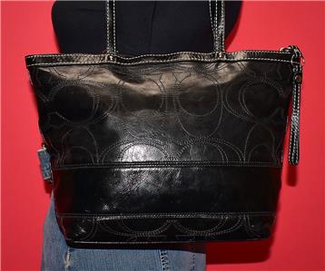 coach black patent leather purse