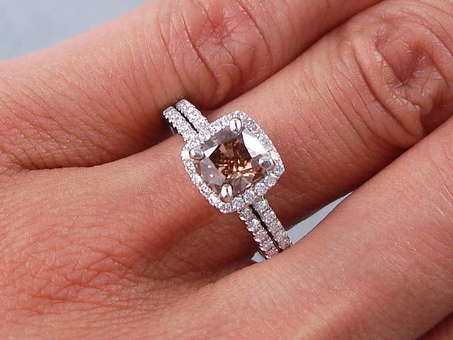 1 40 Carat Cushion Cut Diamond Engagement Ring Wedding Band Set Cushion Cut Diamond Engagement Ring And Wedding Band Set