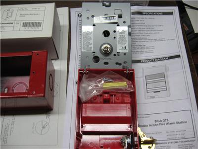 米軍　実物　SIGNAL SMOKE CASE ②送料無料 NEW EDWARDS GE EST MIRTONE SIGA-278 FIRE ALARM MANUAL PULL