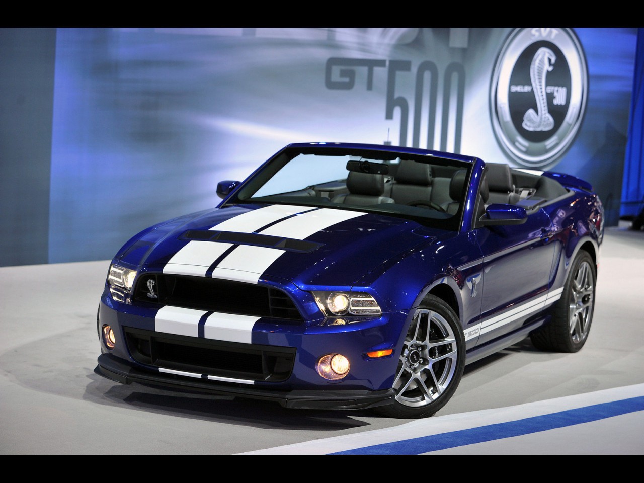 2013 Ford mustang poster #6