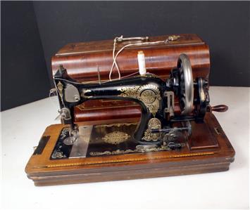 1930s c s jones hand crank sewing machine