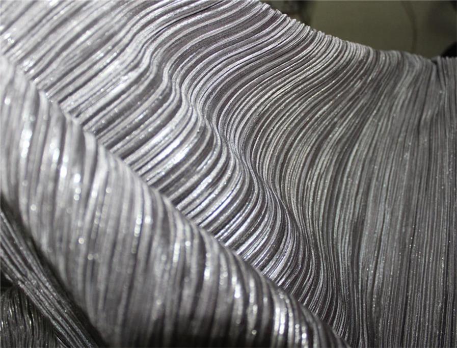 Pleated lurex Fabric grey x silver color 58'' Wide FF1[11]