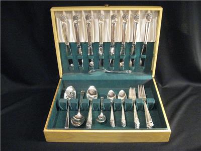 1847 ROGERS BROS. ETERNALLY YOURS SILVERPLATE FLATWARE - 52 PCS