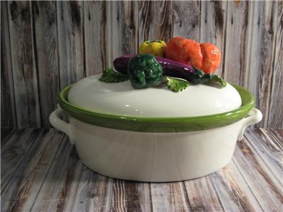 OVAL SERVING DISH w/EMBOSSED VEGGIES ON LID