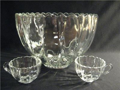 HAZELWOOD THE EDGEWOOD 18 PC. CRYSTAL PUNCH SET