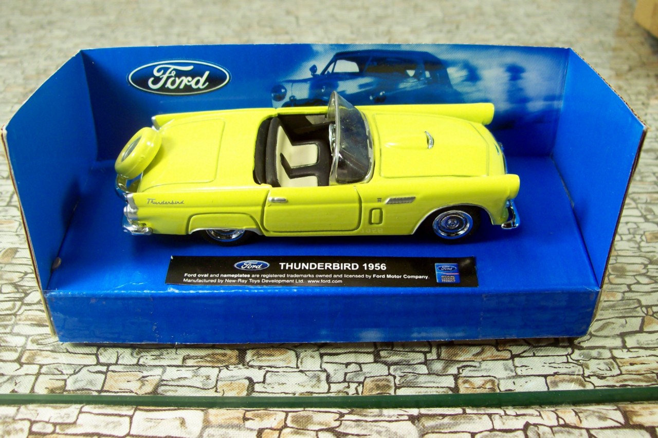 1966 Ford thunderbird diecast car #8