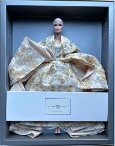 NRFB 12 Refinement Vanessa Perrin LE 800 Dresse Integrity Toys Fashion
