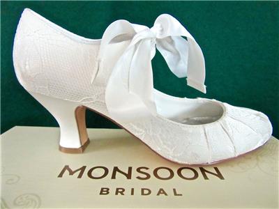 ivory mary jane shoes