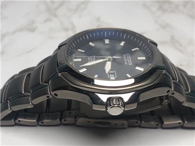 CITIZEN ECO-DRIVE E111-S078369 TITANIUM SAPPHIRE 100m MEN ...