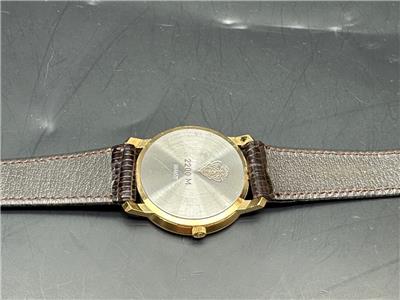 1980s Vintage Gucci 2200M Dress Watch | eBay