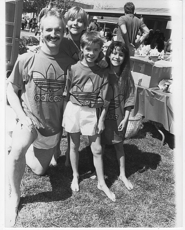 Photograph - Original Photograph Michael Gross, Jeremy Miller, Danny Pintaro and Kimberly Mccullough