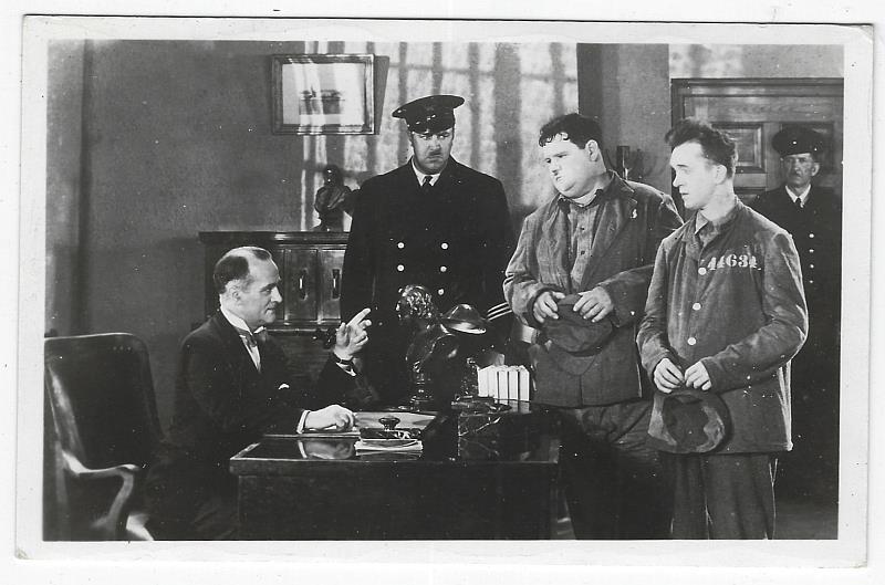 Postcard - Movie Still Postcard of Laurel and Hardy in Pardon Us