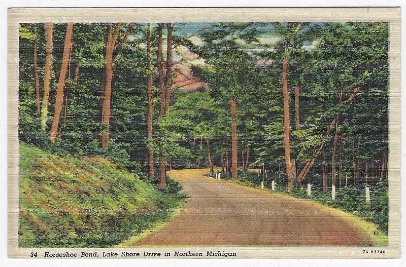Postcard - Horseshoe Bend, Lake Shore Drive in Northern Michigan