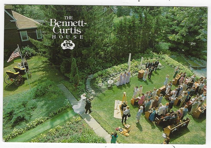 Postcard - Bennett Curtis House, Grant Park, Illinois