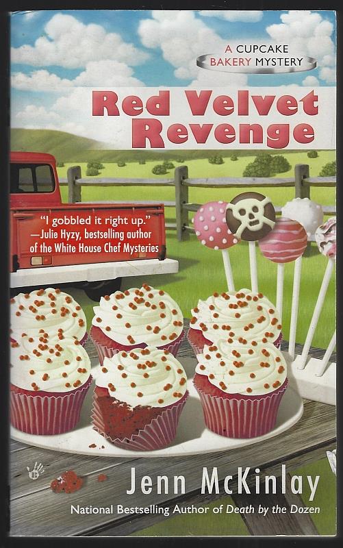 McKinlay, Jenn - Red Velvet Revenge