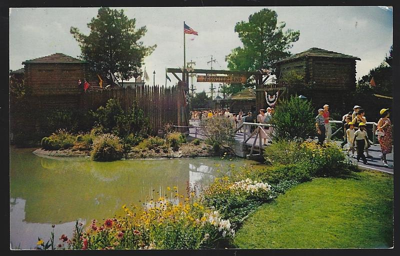 Postcard - Frontierland Entrance, Disneyland