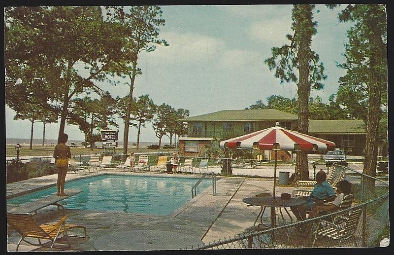 Postcard - Gulf View Motel, Long Beach, Mississippi