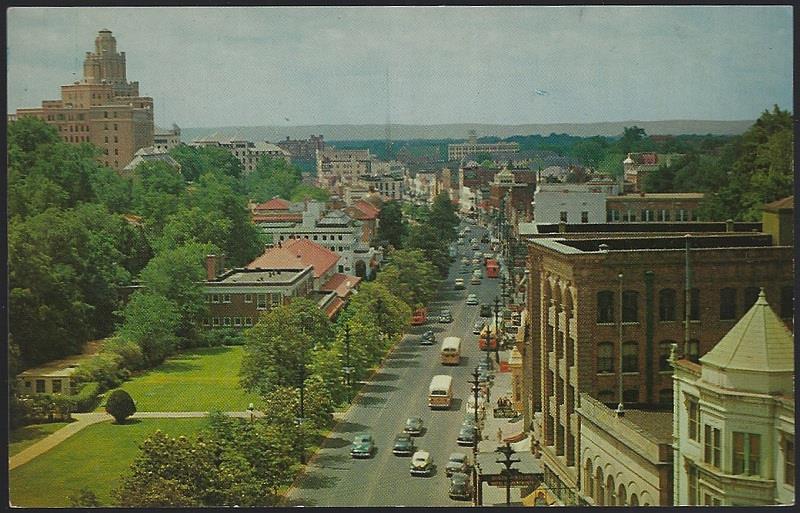 Postcard - Central Avenue, Hot Springs, Arkansas