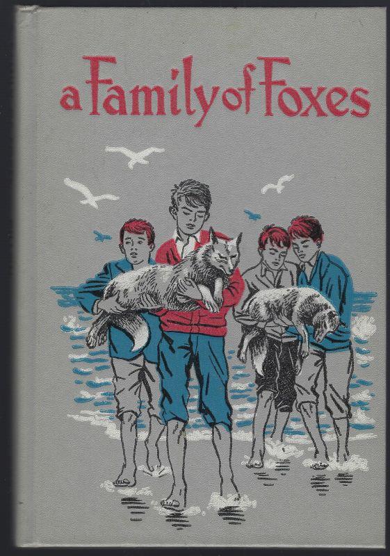 FAMILY OF FOXES