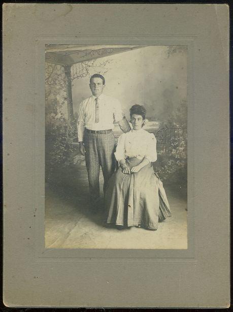 Image for CABINET CARD PHOTOGRAPH OF SERIOUS YOUNG COUPLE