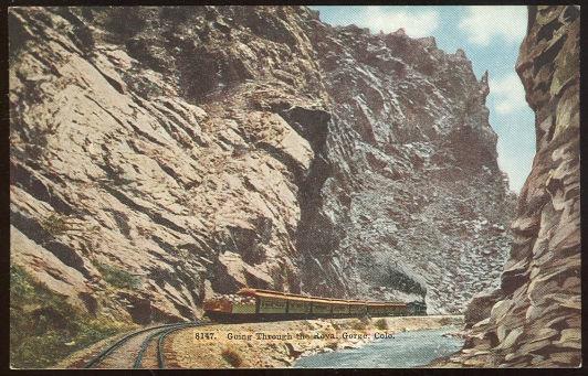 Postcard - Train Going Through the Royal Gorge, Colorado