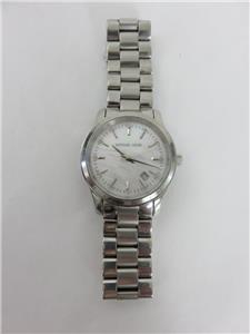 Michael Kors Watch MK5338 Crystals & Mother of Pearl Dial  display picture 3