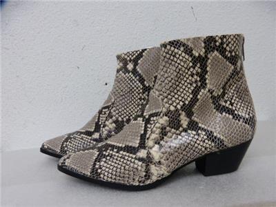 Jain bootie sale