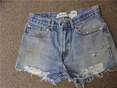 urban renewal levi's shorts