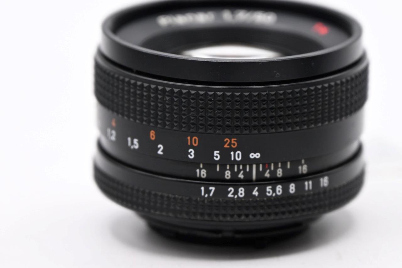 Carl Zeiss Planar T* 50mm f1.7 Contax / Yashica mount GOOD CONDITION