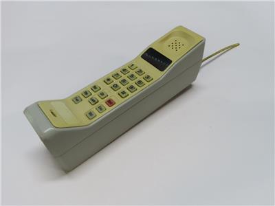 4 VINTAGE MOTOROLA DYNATAC 8000M MOBILE PHONE | eBay
