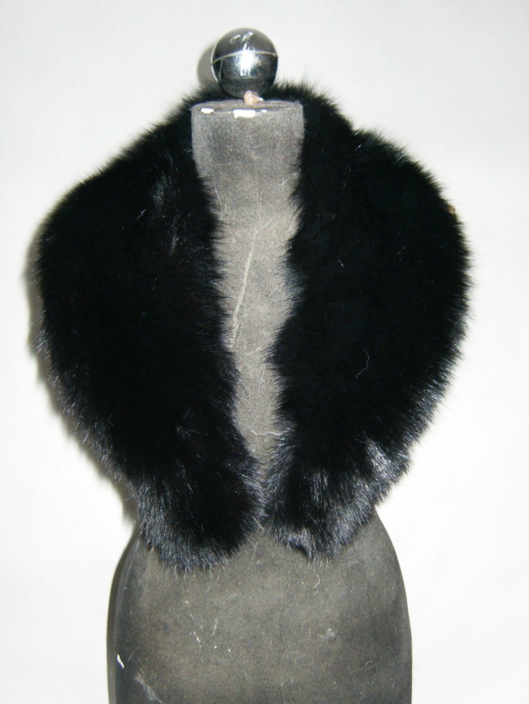 Silver Fox Fur Collar Women's - SKANDINAVIK FUR