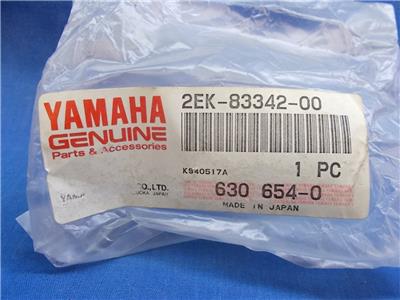 Yamaha 2EK-83342-00. OEM Rear RH Flasher Lens. Fits YJ50 CY50 SH50