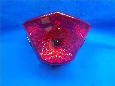 Yamaha 20S-84710-00. OEM Tail Light Lens. Fits Yamaha FZ6R