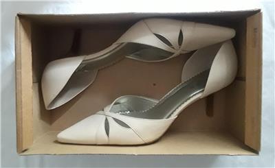 cream kitten heel shoes