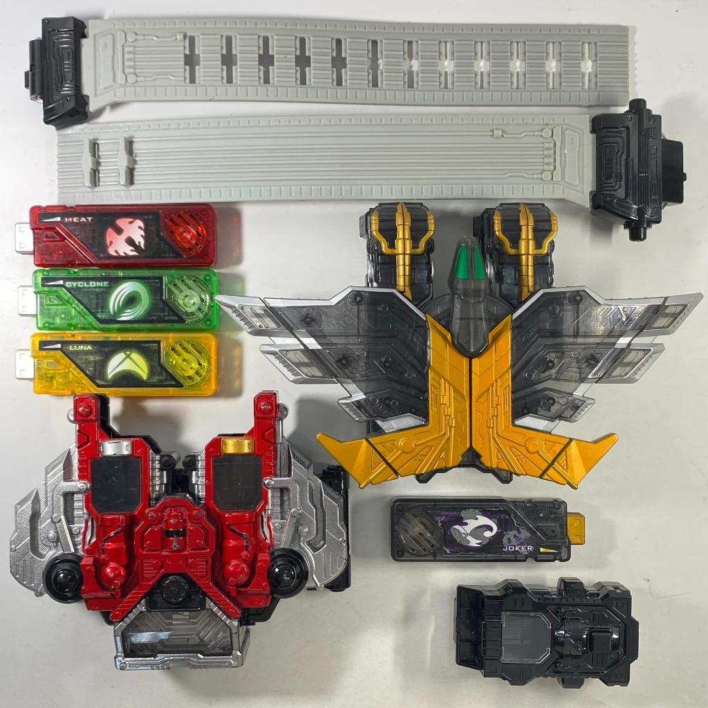 Kamen Rider W Double Driver DX Extreme Memory Gaia Memory Holder