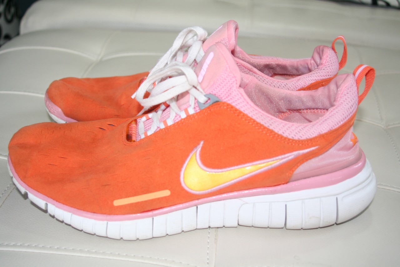 Women's Neon Orange Pink Nike Free 5.0 Running Shoes 11 Men's 9 | eBay