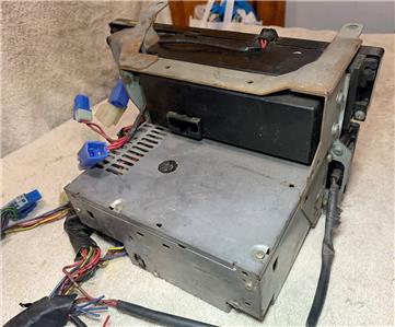 1985 Nissan 300ZX Z31 Hitachi Stereo Radio Cassette Climate 1985 Nissan 300ZX Z31 Hitachi Stereo Radio Cassette Climate