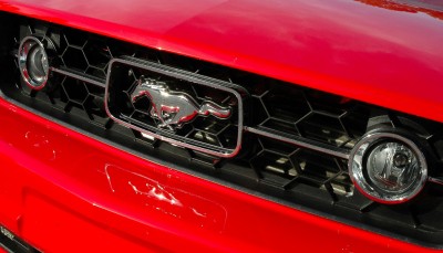 2006 Ford mustang fender #3