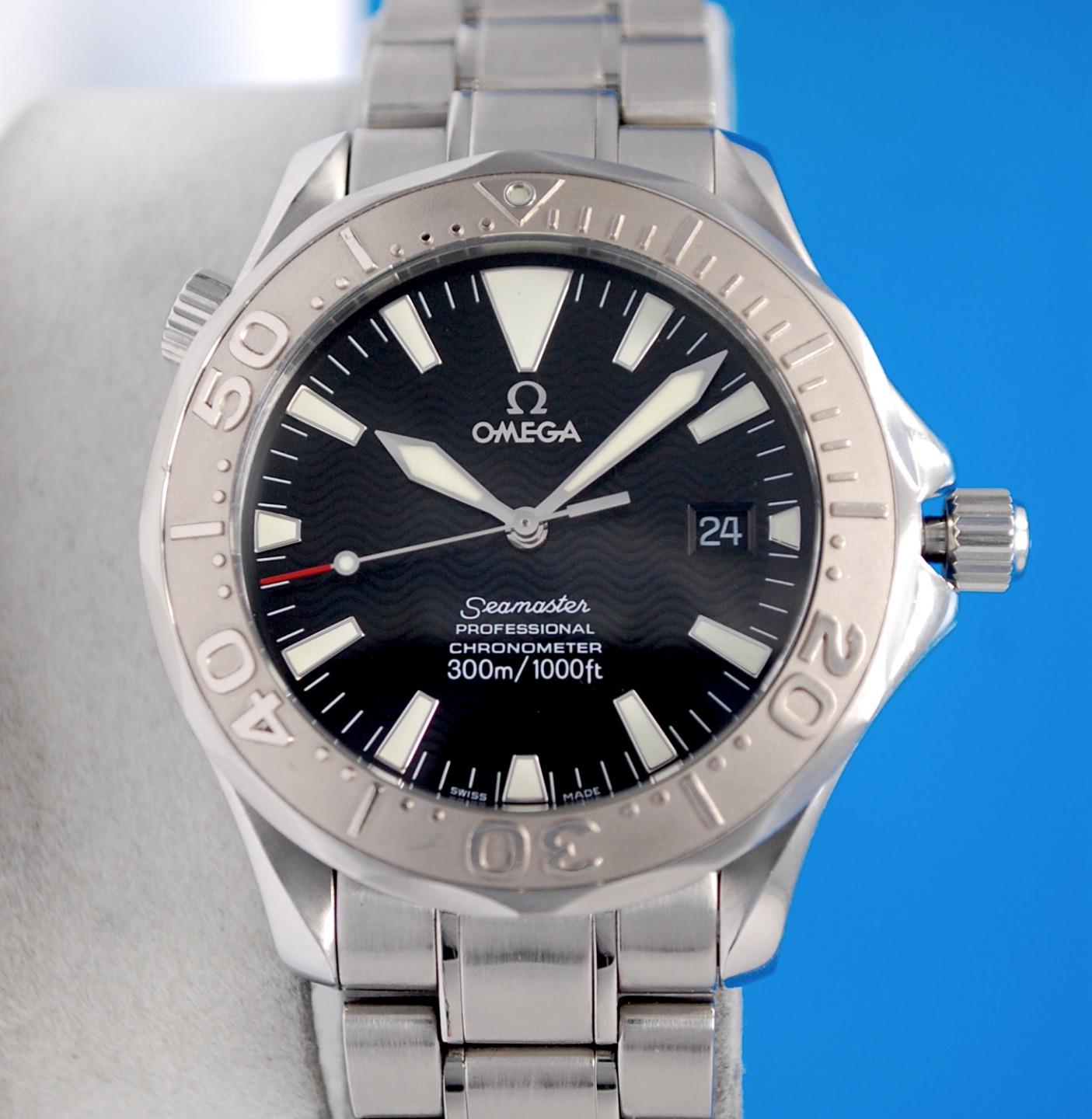 Mens Omega Seamaster 18K White Gold 300M Professional Chronometer watch 2230.50