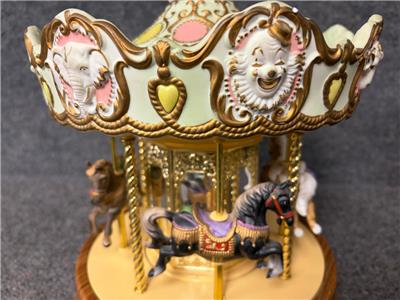1991 Waco Melody In Motion Victoria Park Carousel - Working with