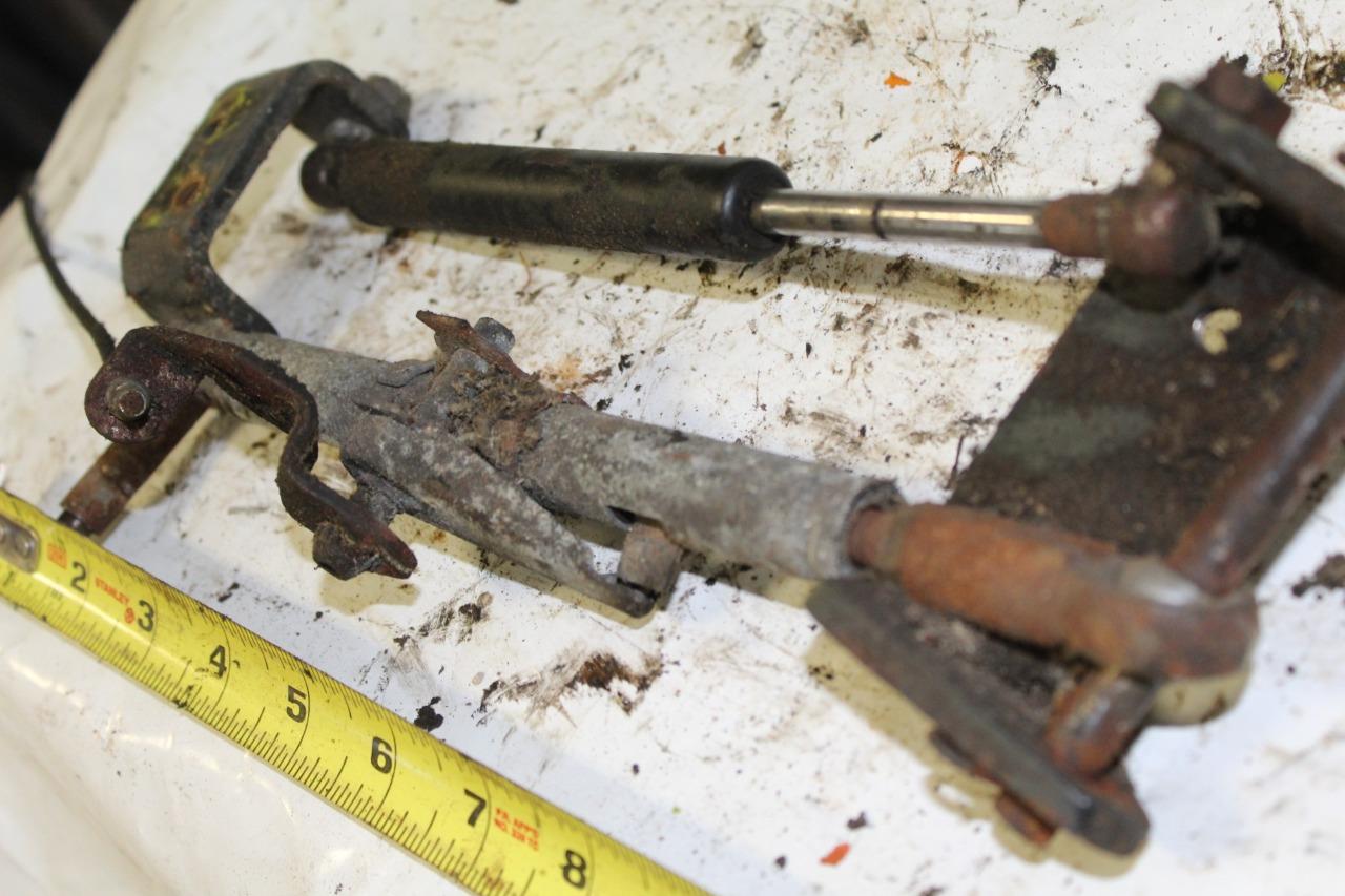 Clark Forklift truck Ecs 25 tilt steering wheel parts eBay