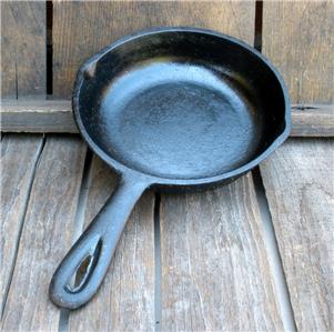 Vintage BSR Unmarked #3 Cast Iron 6-5/8