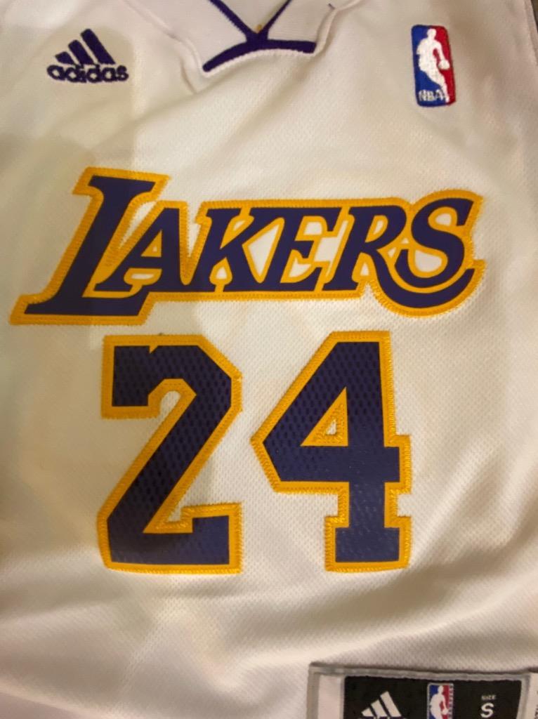 adidas LA Lakers Kobe Bryant Kids 4 5 6 7 SWINGMAN STITCHED JERSEY BLACK MAMBA - Picture 12 of 13