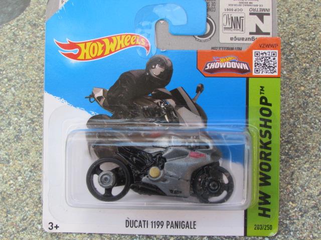 hot wheels motor ducati