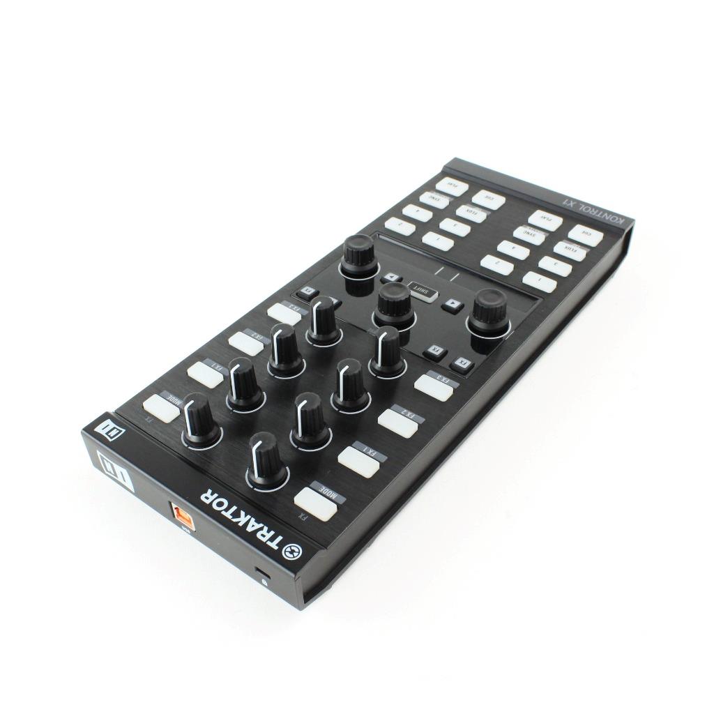 NI Native Instruments Traktor Kontrol X1 MK2 - Professional